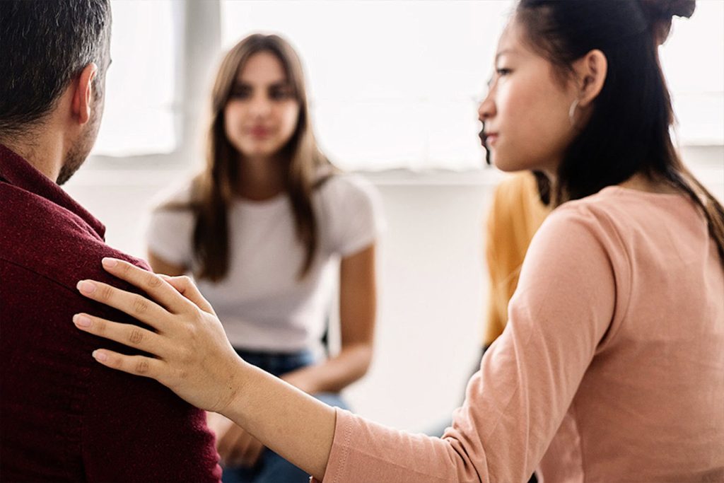 Individuals consulting a therapist for hydrocodone use