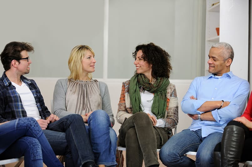 Group session highlighting the importance of peer support in recovery